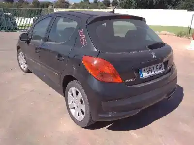 Veículo de Sucata peugeot 207 xs do ano 2007 alimentado 9hz