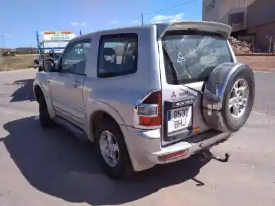 Scrapping Vehicle mitsubishi montero (v60/v70) 3.2 di-d avance of the year 2000 powered 4m41