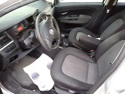 Veículo de Sucata fiat linea (110) activa (110.0/111.0) do ano 2008 alimentado 199a3000