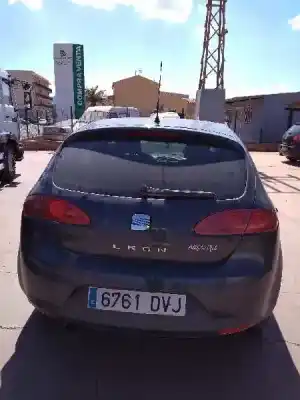 Veículo de Sucata seat leon (1p1) comfort limited do ano 2006 alimentado bkc