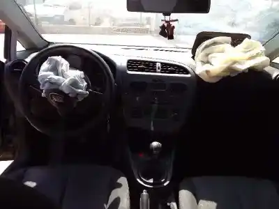 Veículo de Sucata seat leon (1p1) comfort limited do ano 2006 alimentado bkc