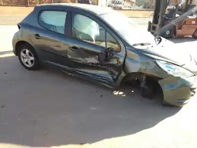 Veículo de Sucata peugeot 207 confort do ano 2008 alimentado 8fs
