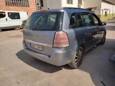 Veicolo di demolizione opel zafira b cosmo dell'anno 2006 alimentato z19dt