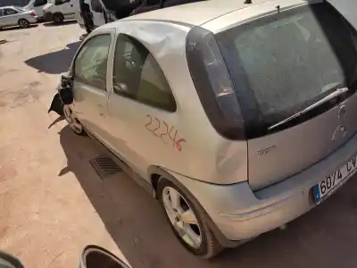 Veículo de Sucata opel corsa c blue line do ano 2004 alimentado z13dt