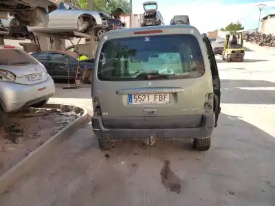 Véhicule à la ferraille peugeot partner (s2) rancho de l'année 2006 alimenté rhy