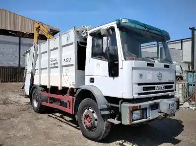 Veículo de Sucata iveco eurocargo 5.9 diesel do ano 2001 alimentado 8060.45b