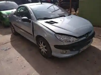 Scrapping Vehicle peugeot 206 cc cc of the year 2001 powered rfn