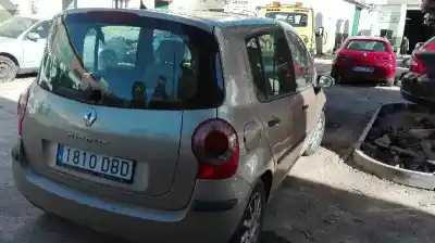 Veículo de Sucata renault modus confort dynamique do ano 2004 alimentado k4j g7