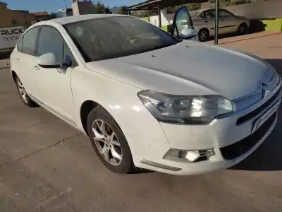 Veículo de Sucata CITROEN C5 BERLINA Millenium do ano 2010 alimentado 9HZ