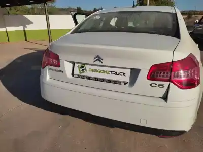 Veicolo di demolizione citroen c5 berlina millenium dell'anno 2010 alimentato 9hz