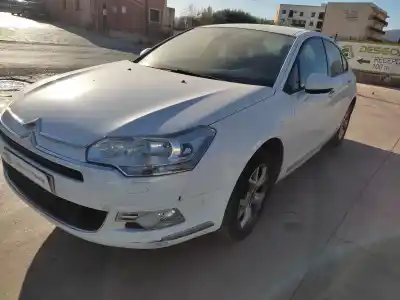 Veicolo di demolizione citroen c5 berlina millenium dell'anno 2010 alimentato 9hz