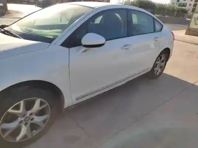 Veicolo di demolizione citroen c5 berlina millenium dell'anno 2010 alimentato 9hz