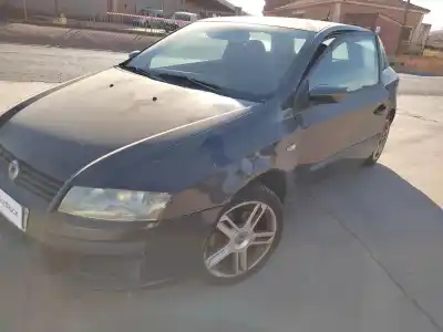 Здавання транспортного засобу fiat stilo (192) 1.9 jtd cat року 2004 потужний 192a1000