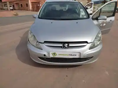Vehículo de desguace PEUGEOT                                            307 (S1)                                                                                                                                                                                                                                                   XR Clim Plus                                                                                                                                                                                                                                               del año 2002 con motor 9HY