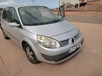 Scrapping Vehicle renault scenic ii authentique of the year 2005 powered k9k f7