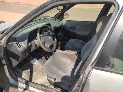 Veículo de Sucata peugeot 306 break xt do ano 1999 alimentado rhy