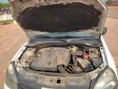Здавання транспортного засобу renault clio ii fase ii (b/cb0) authentique року 2004 потужний k9k a7