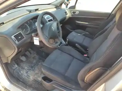Утилизация автомобиля peugeot 307 break / sw (s1) sw port aventura года 2004 питание rhy