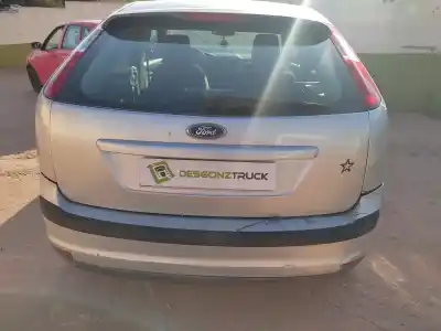 Veículo de Sucata ford focus berlina (cap) ambiente (d) do ano 2005 alimentado kkda
