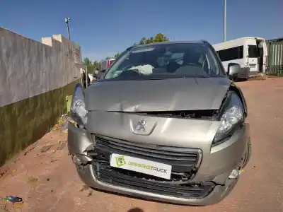 Veicolo di demolizione peugeot 5008 * dell'anno 2015 alimentato 