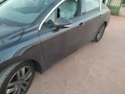 Vehicul casat peugeot 508 active al anului 2012 alimentat rh01