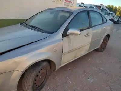 Scrapping Vehicle daewoo nubira berlina cdx of the year 2003 powered t18sed