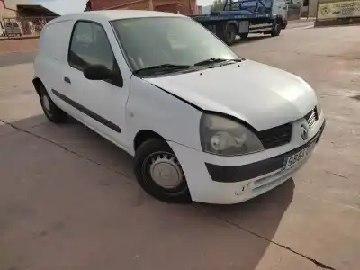 Scrapping Vehicle renault   of the year 2005 powered k9k a7