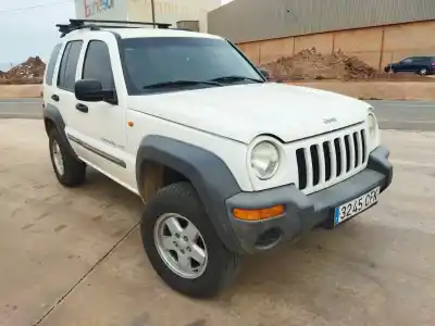 Здавання транспортного засобу jeep cherokee (kj) 2.5 crd 4x4 року 2003 потужний 09c