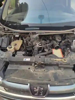 Veículo de Sucata peugeot 807 (eb_) 2.2 hdi do ano 2006 alimentado 