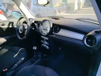 Здавання транспортного засобу mini mini (r56) one року 2007 потужний n12 b14 a