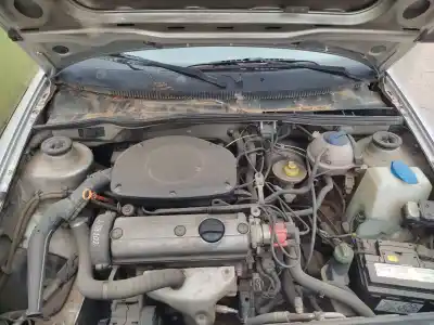 Veículo de Sucata seat ibiza (6k) básico do ano 1998 alimentado aex