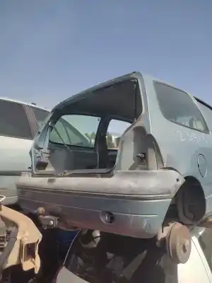 Veículo de Sucata renault twingo (co6) 1.2 alize do ano 2002 alimentado 