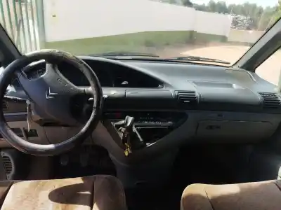 Sloopvoertuig citroen evasion monospace (22, u6) 2.0 hdi van het jaar 2002 aangedreven rhz