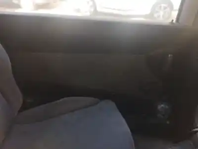 Veículo de Sucata peugeot 807 (eb_) 2.0 hdi do ano 2004 alimentado rht