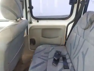 Здавання транспортного засобу renault kangoo (f/kc0) authentique року 2002 потужний d7f g7
