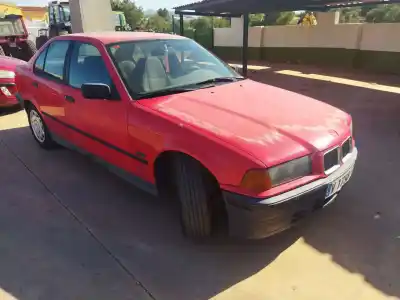 Veículo de Sucata bmw serie 3 berlina (e36) 318i do ano 1995 alimentado 18-4e-2