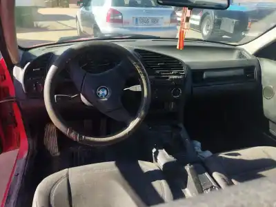 Veículo de Sucata bmw serie 3 berlina (e36) 318i do ano 1995 alimentado 18-4e-2