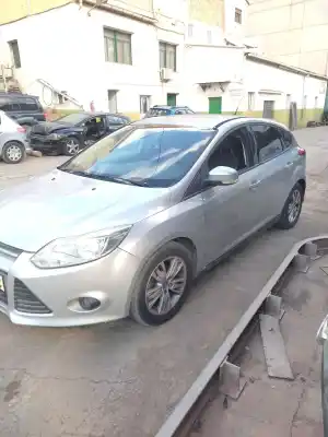 Véhicule à la ferraille ford focus turn. (cb8) titanium de l'année 2011 alimenté t1da,t1db