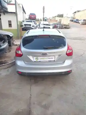 Véhicule à la ferraille ford focus turn. (cb8) titanium de l'année 2011 alimenté t1da,t1db