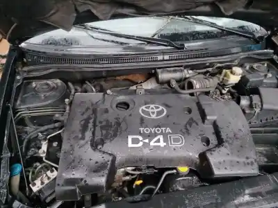 Veículo de Sucata toyota corolla (_e12_) 2.0 d-4d (cde120r_, cde120l_) do ano 2004 alimentado 1cd-ftv