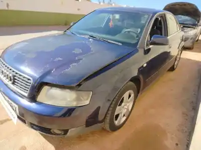 Veículo de Sucata audi a4 berlina (8e) 2.5 tdi (120kw) do ano 2004 alimentado bcz