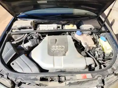 Veículo de Sucata audi a4 berlina (8e) 2.5 tdi (120kw) do ano 2004 alimentado bcz