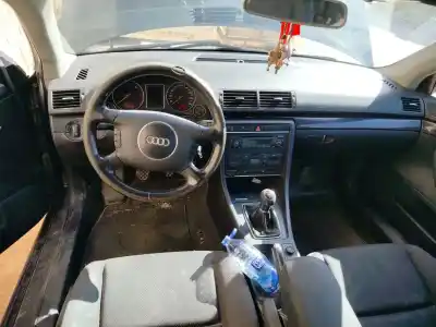 Veículo de Sucata audi a4 berlina (8e) 2.5 tdi (120kw) do ano 2004 alimentado bcz