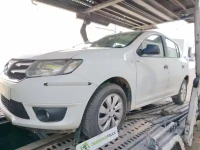 Veículo de Sucata dacia sandero ii 1.2 do ano 2016 alimentado d4f f7