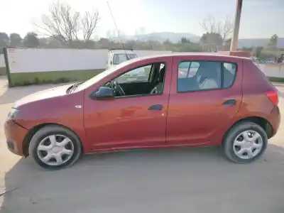 Scrapping Vehicle dacia sandero ii 1.2 of the year 2015 powered d4f f7