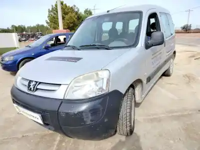 Veículo de Sucata peugeot partner (s2) combiespace do ano 2010 alimentado 9hw