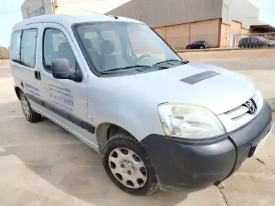 Veículo de Sucata peugeot partner (s2) combiespace do ano 2010 alimentado 9hw