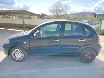 Veículo de Sucata citroen c3 i (fc_, fn_) 1.4 hdi do ano 2005 alimentado 8hz