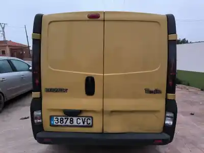 Sloopvoertuig RENAULT TRAFIC II FURGÓN (FL)  van het jaar 2004 aangedreven F9Q U7
