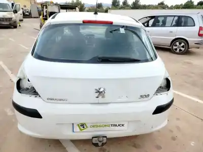 Veículo de Sucata peugeot 308 confort do ano 2008 alimentado 9hx
